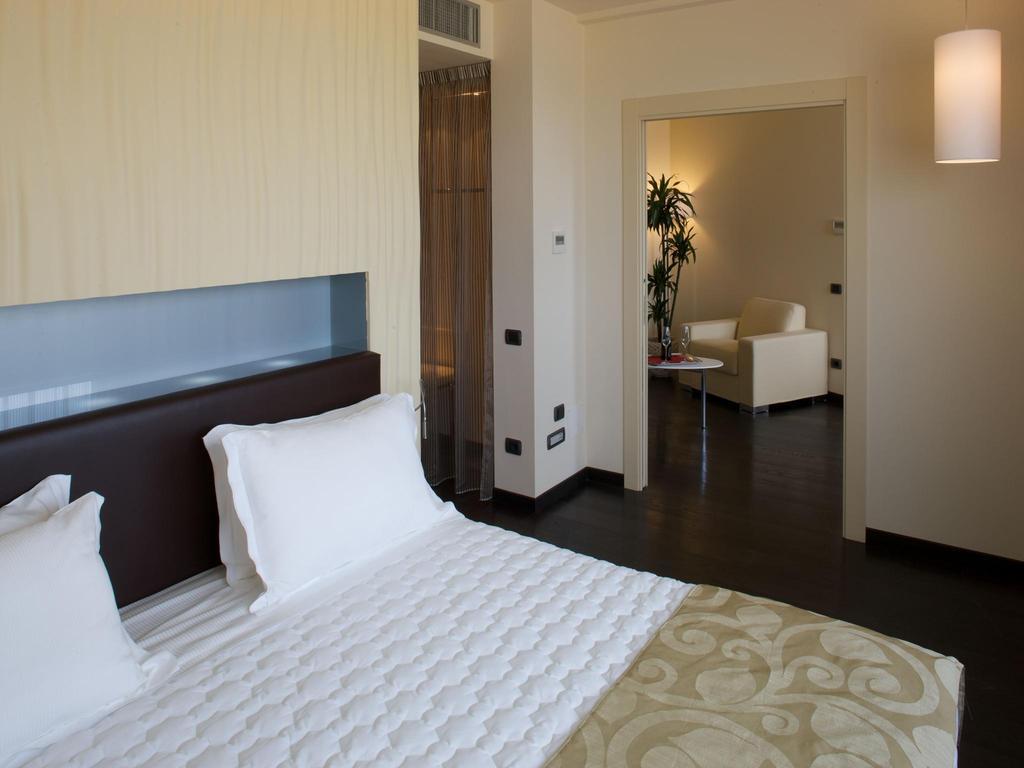 Grand Hotel Mattei Ravenna Room photo