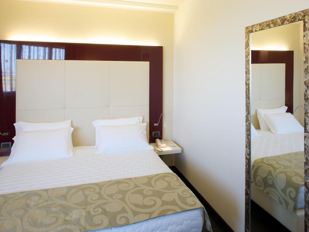 Grand Hotel Mattei Ravenna Room photo